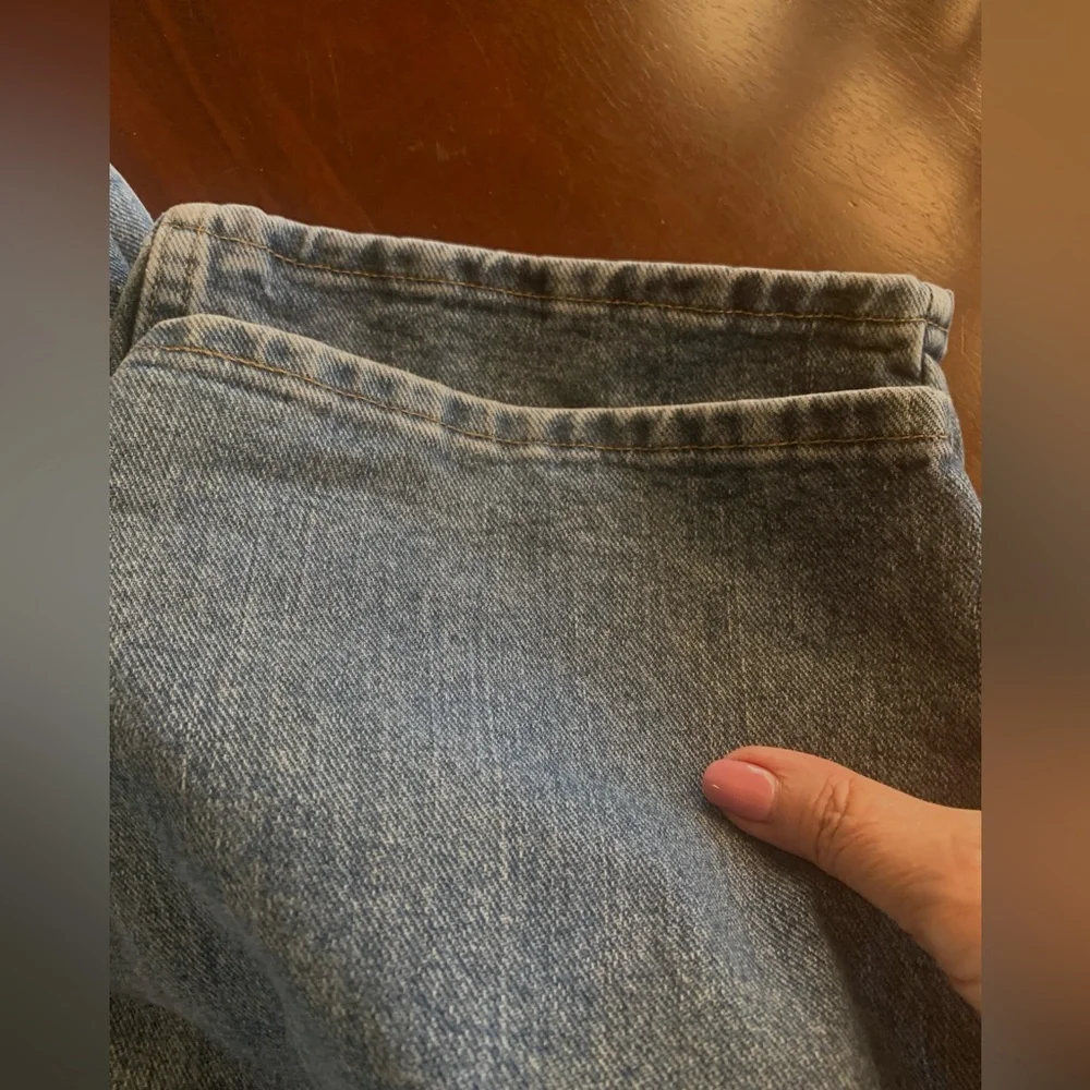 Wrangler Men’s Relaxed Fit Jeans - Picture 5 of 9